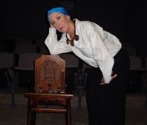 Simone de Beauvoir - emoé de la parra - actriz