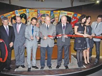 Emoé de la Parra, Mane de la Parra, Alondra de la Parra, Camila de la Parra