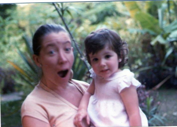 emoé de la parra y alondra de la parra